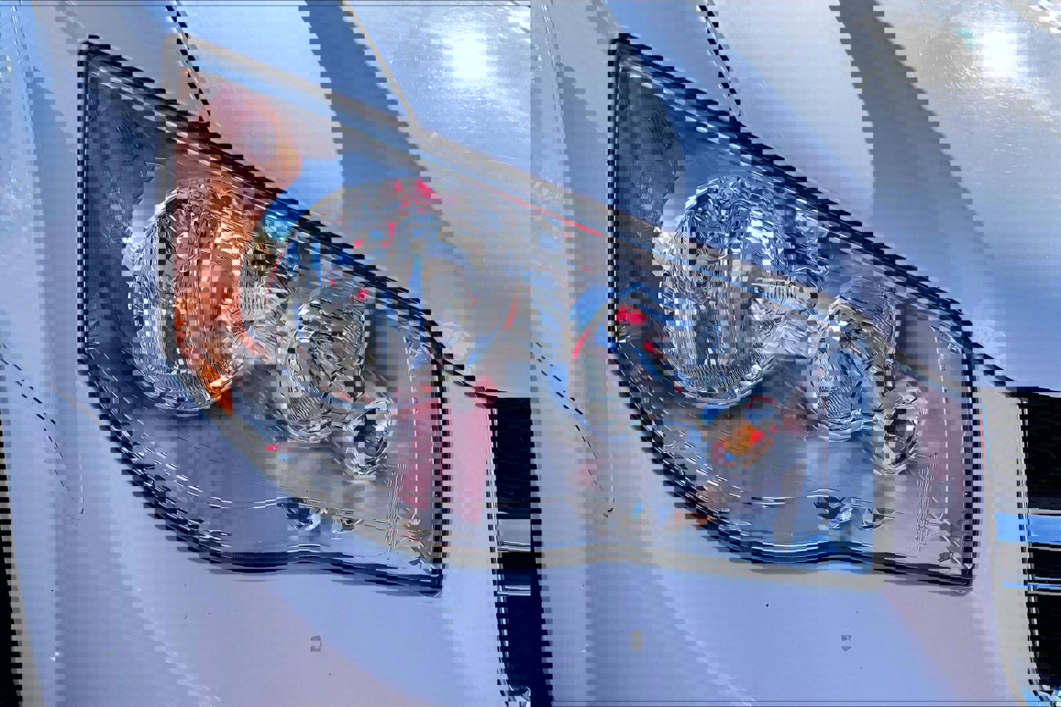 Used 2018 Dodge Grand Caravan SE w/ UConnect Hands-Free Group image 27