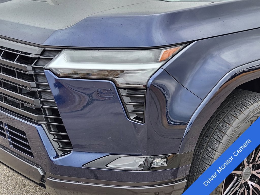 Used 2024 Lexus GX 550 w/ Cold Area Package AWD/4WD image 9
