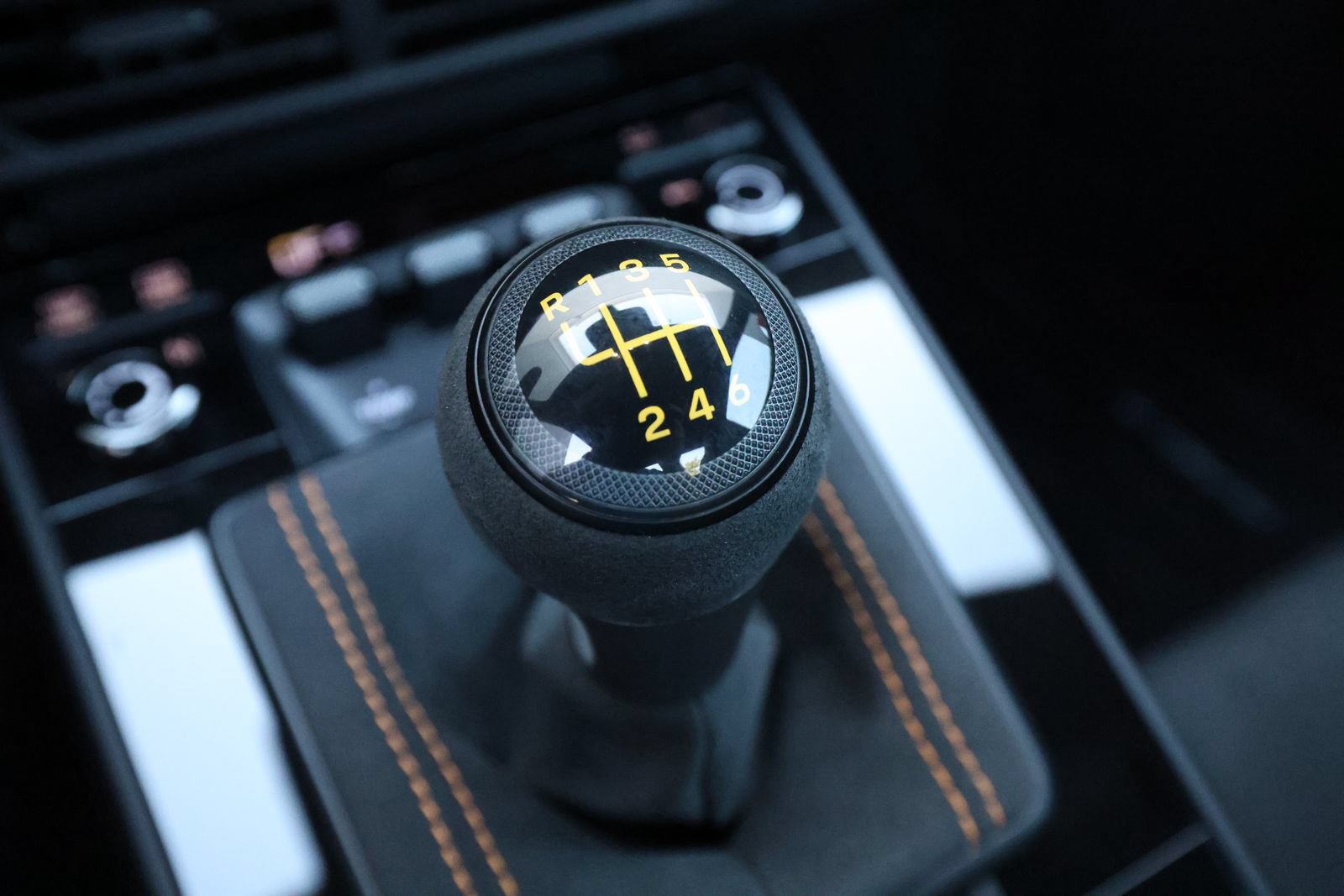 Used 2026 Porsche 911 GT3 RWD image 31