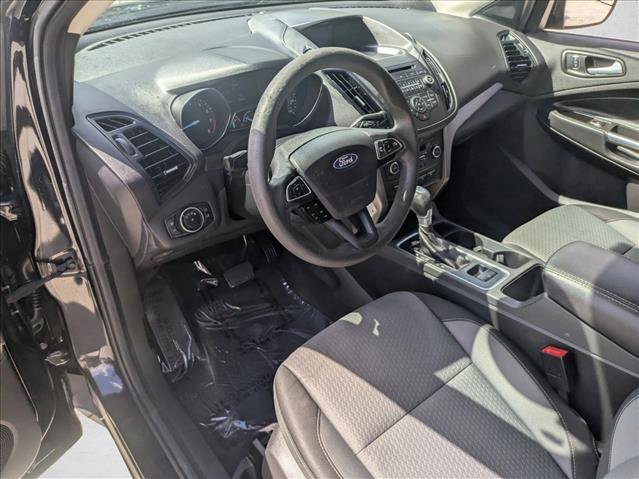 Used 2017 Ford Escape SE image 9