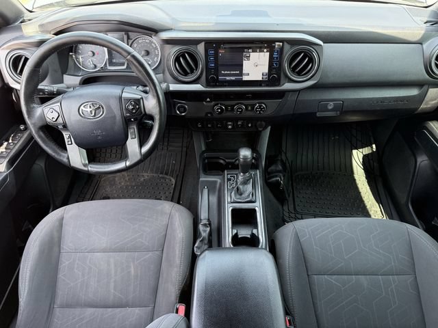 Used 2018 Toyota Tacoma TRD Sport w/ Technology Package RWD image 10