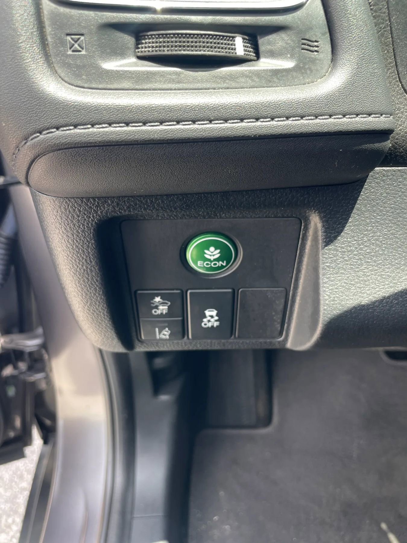Used 2022 Honda HR-V EX-L image 17