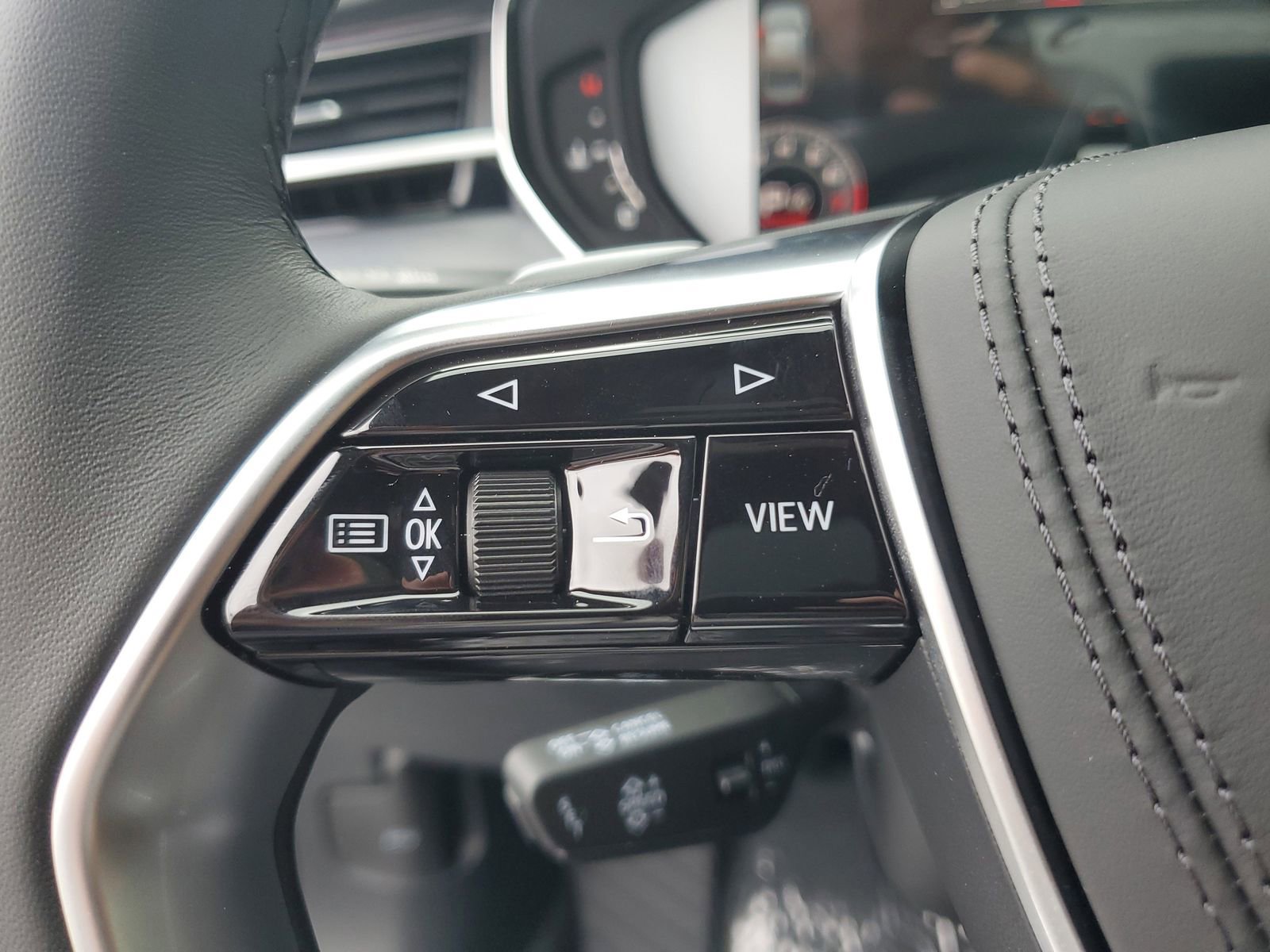 New 2026 Audi A8 L 3.0T AWD/4WD image 32