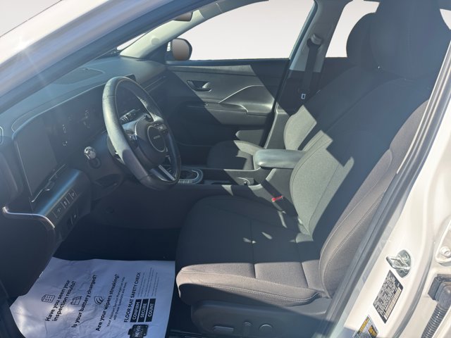 Certified 2024 Hyundai Kona SEL AWD/4WD image 9