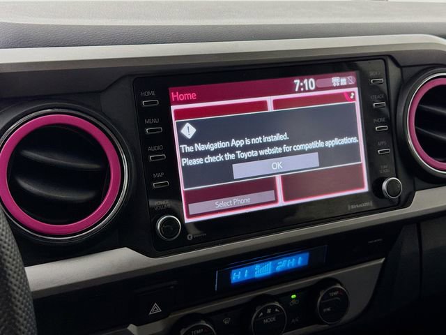 Used 2022 Toyota Tacoma SR5 w/ Technology Package image 15