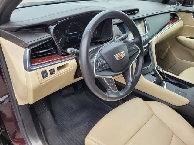 Used 2018 Cadillac XT5 Luxury w/ Driver Awareness Package FWD image 25