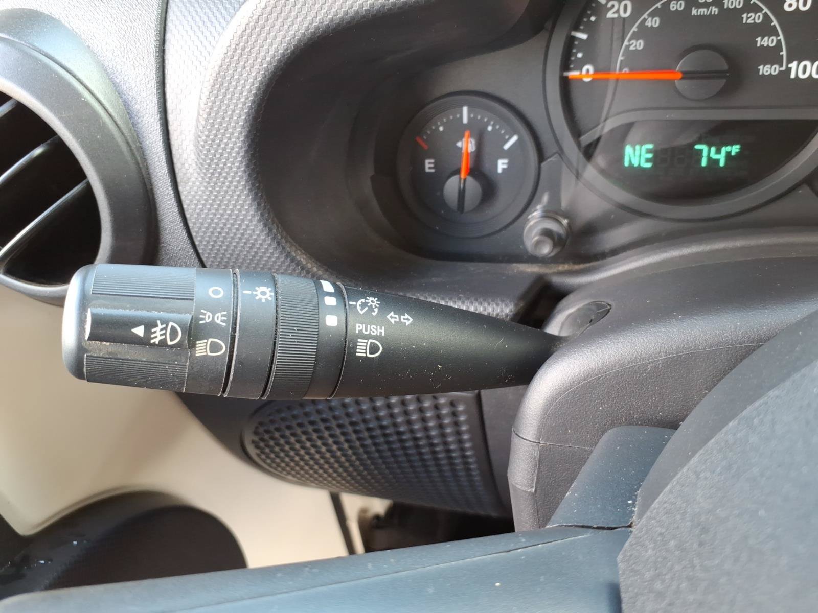 Used 2009 Jeep Wrangler X AWD/4WD image 17