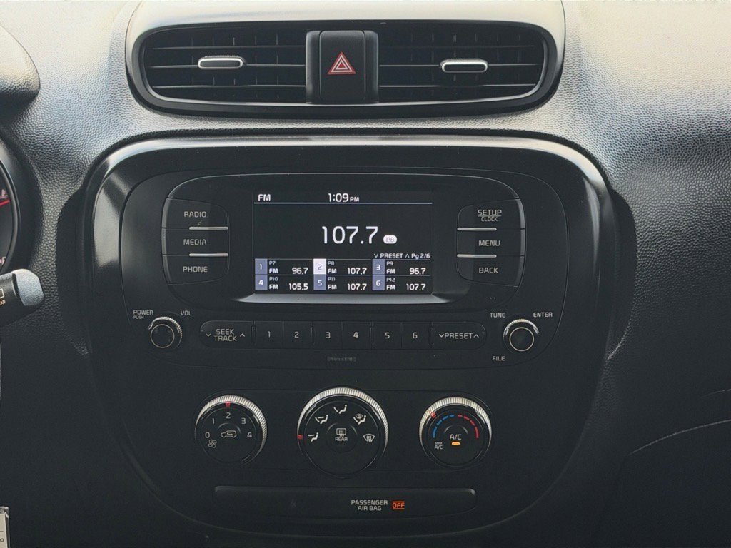 Used 2018 Kia Soul image 14