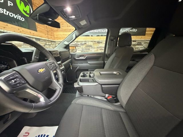 Used 2026 Chevrolet Silverado 1500 LT image 11