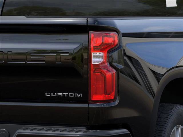 New 2025 Chevrolet Silverado 1500 Custom image 11