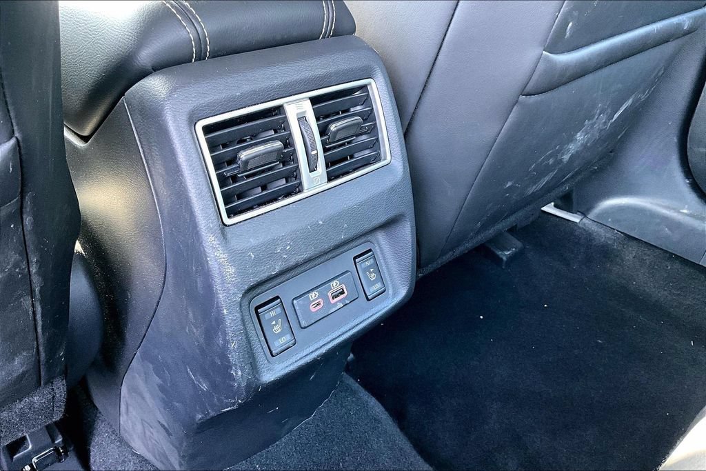 Used 2023 Nissan Maxima Platinum FWD image 10