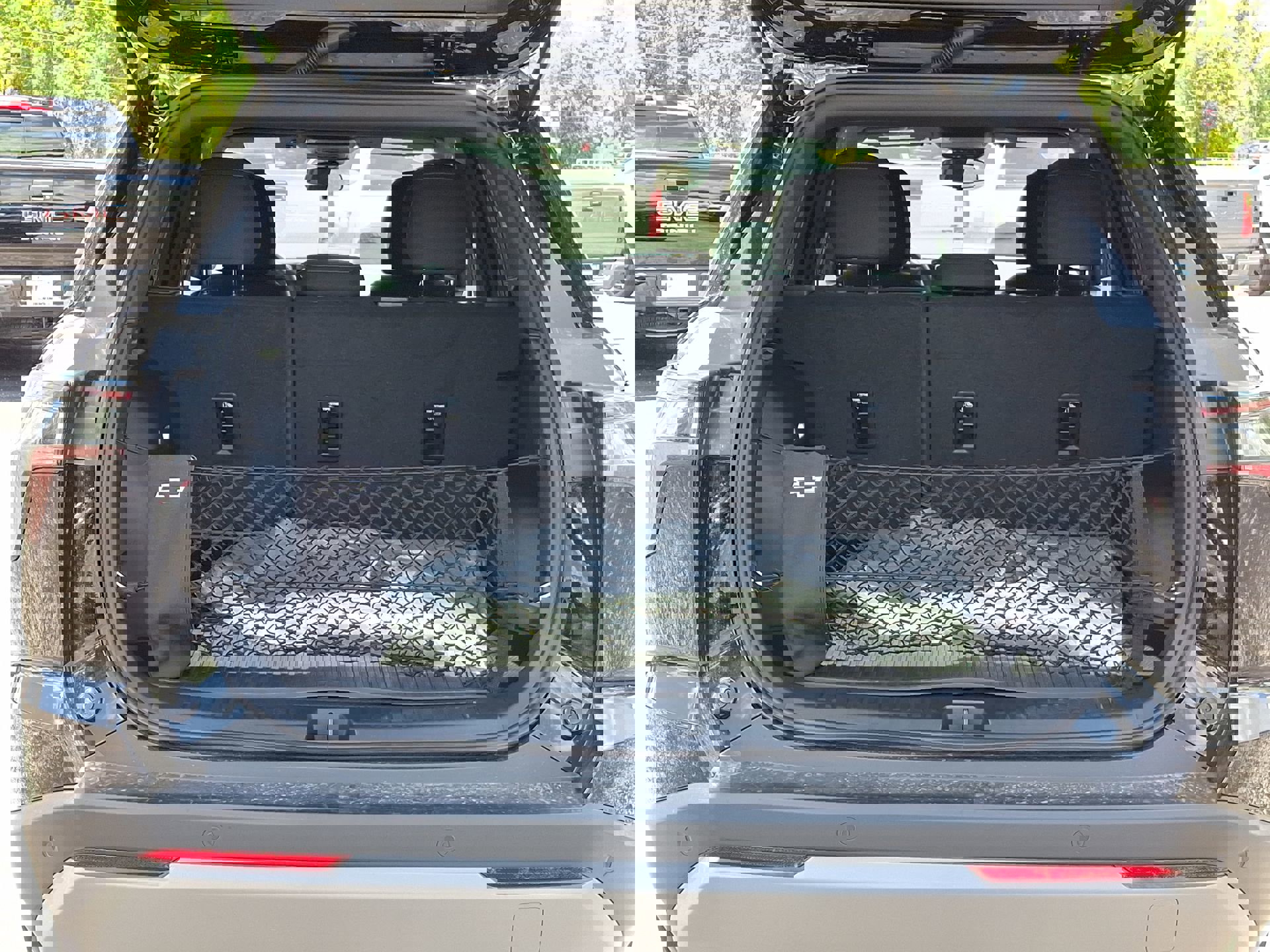 New 2026 Chevrolet Equinox LT image 9