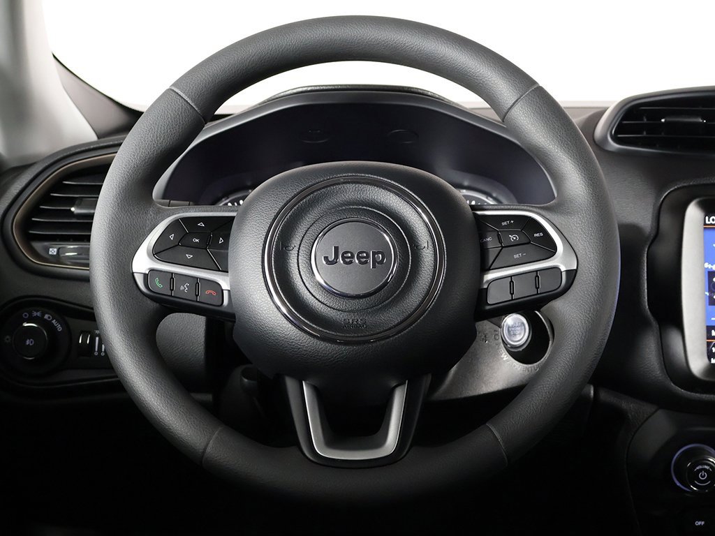 Used 2023 Jeep Renegade Latitude image 32