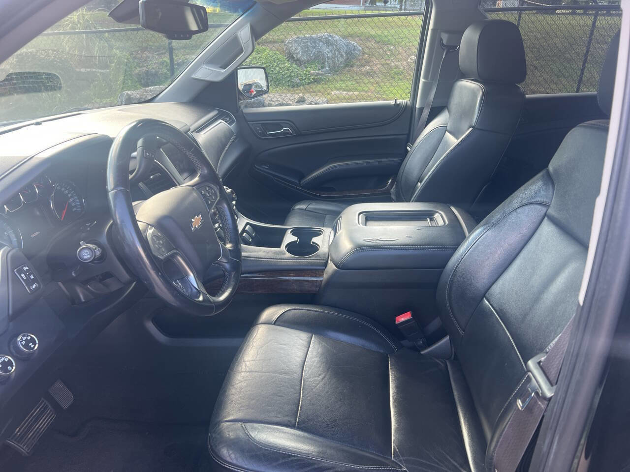 Used 2015 Chevrolet Tahoe LT image 16
