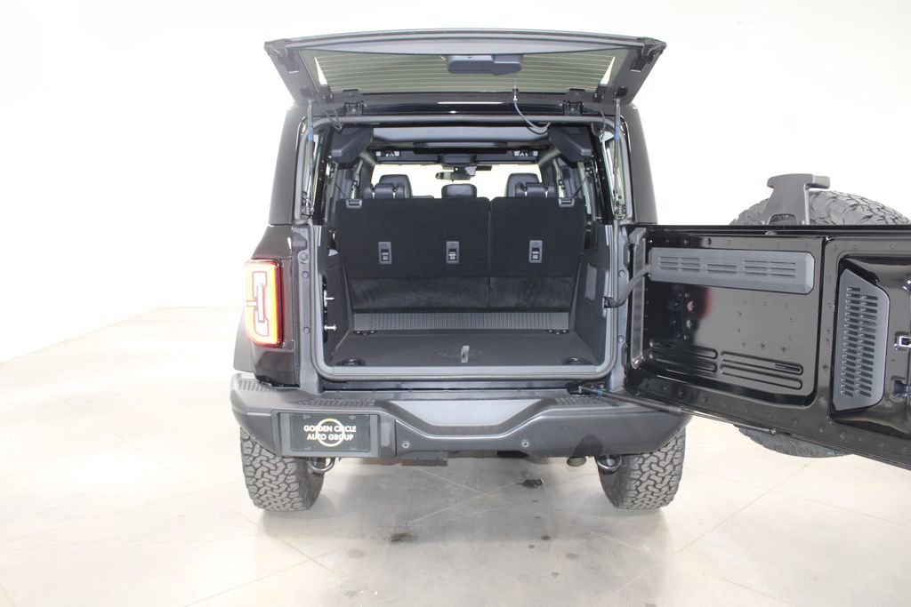 New 2025 Ford Bronco Badlands image 13