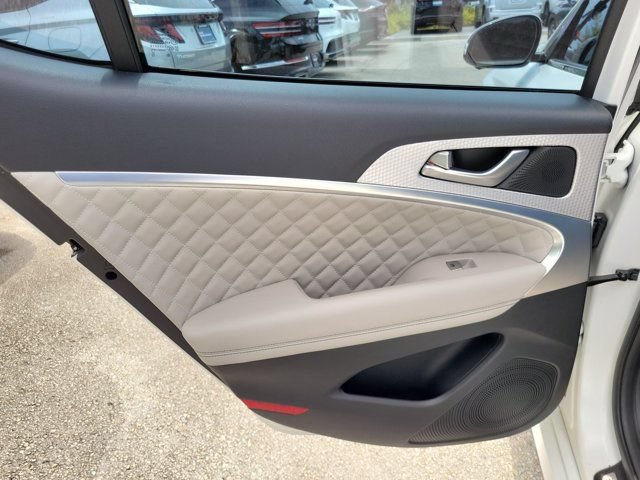 Used 2023 Genesis G70 3.3T Sport Prestige w/ Sport Prestige Package RWD image 10