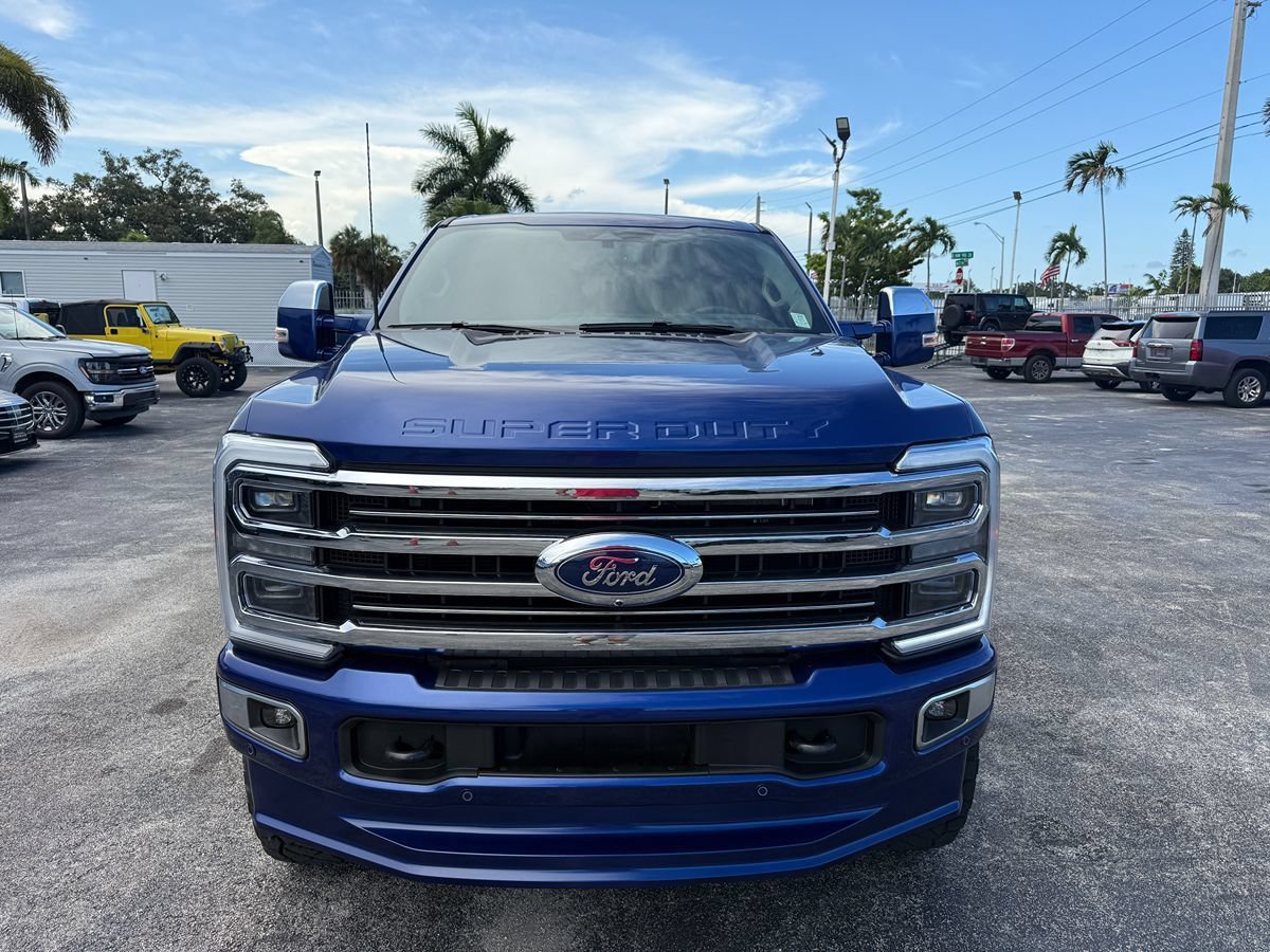 Used 2026 Ford F250 Platinum w/ Platinum Plus Package AWD/4WD image 3
