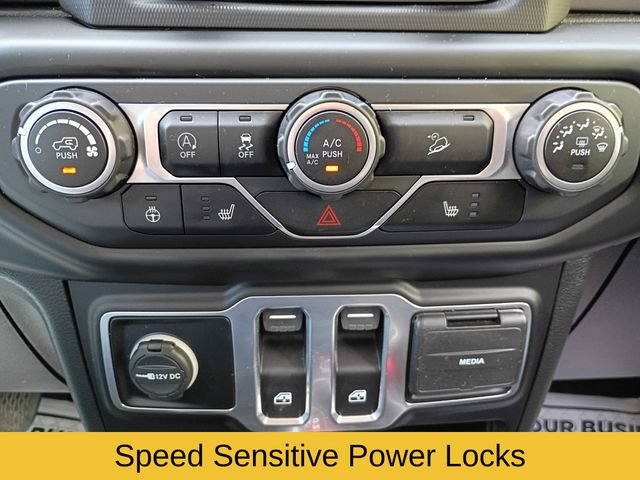 Used 2020 Jeep Wrangler Sport AWD/4WD image 18