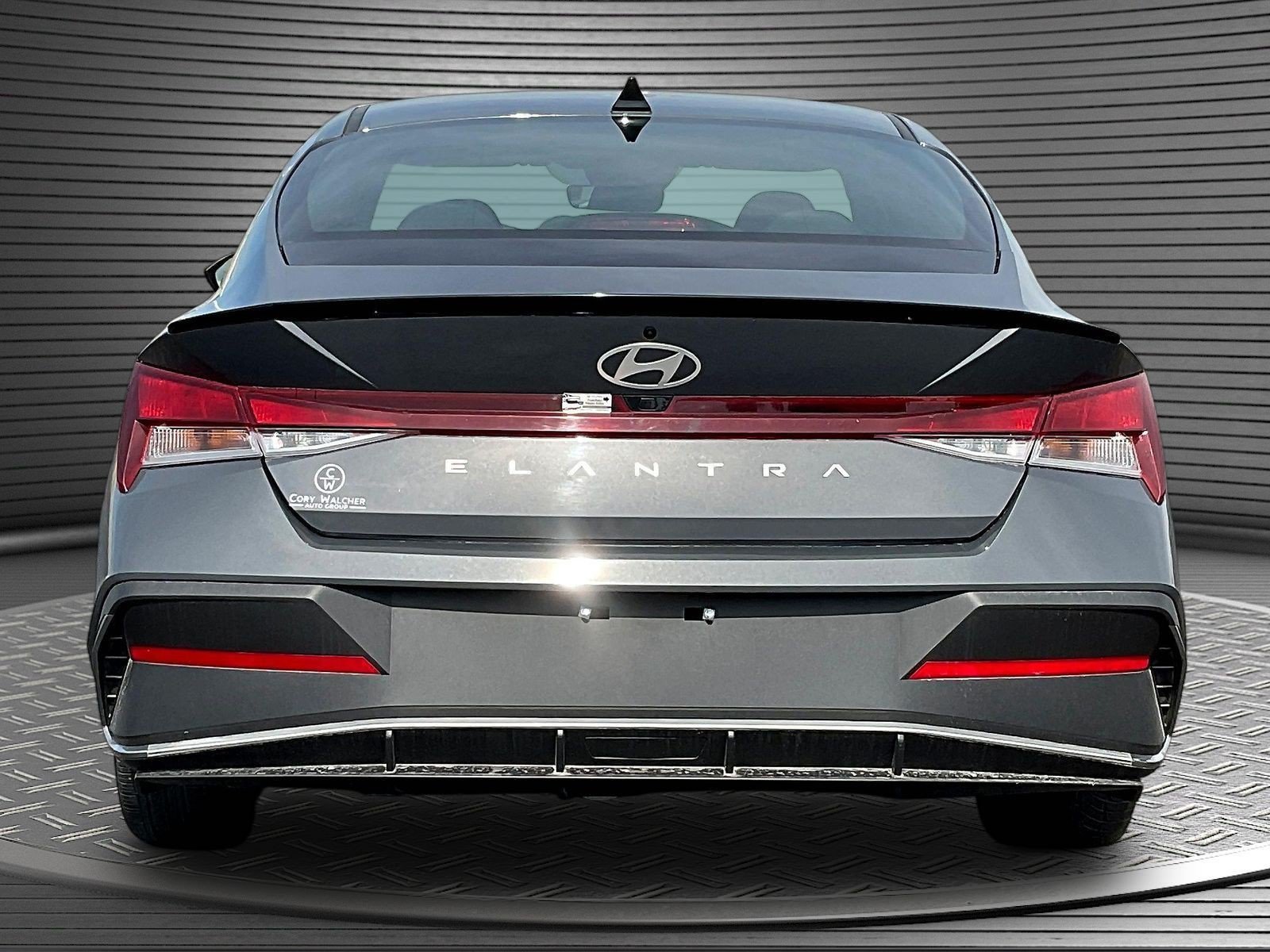 Used 2025 Hyundai Elantra Sport FWD image 6