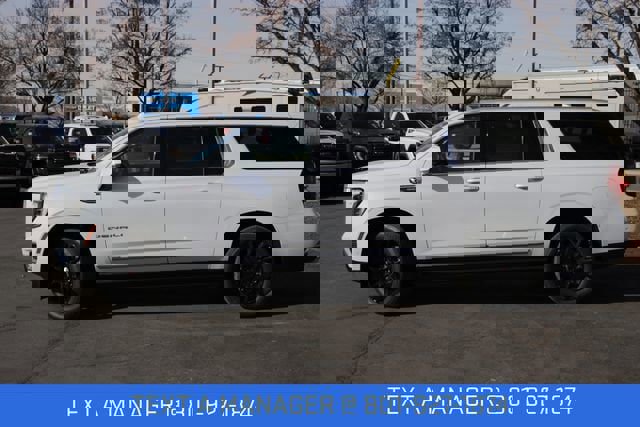 New 2026 GMC Yukon XL Denali w/ Sun & Power Step Package image 3