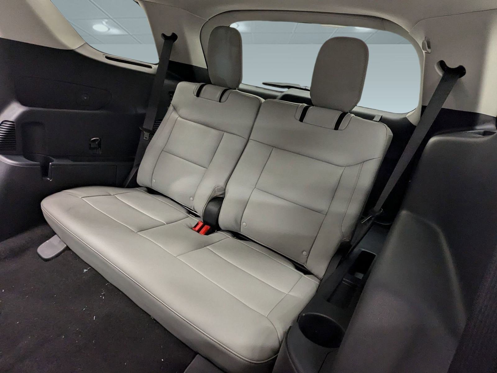 New 2026 Ford Explorer Active w/ Active Comfort Package image 20