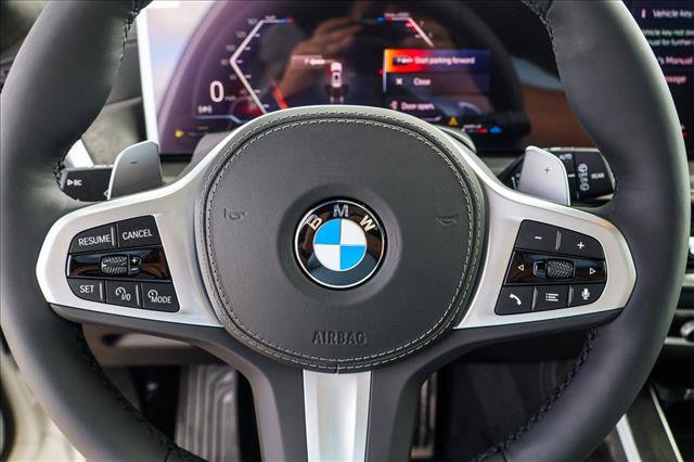 New 2027 BMW X7 xDrive40i w/ M Sport Package AWD/4WD image 14