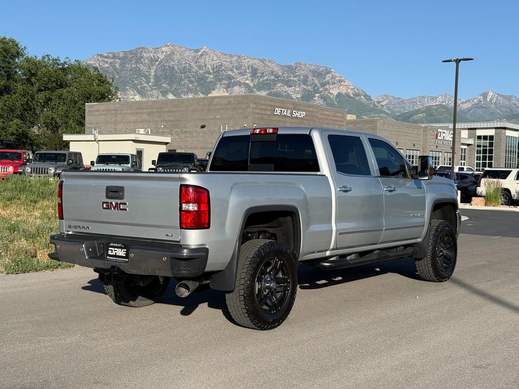 Used 2015 GMC Sierra 2500 SLT w/ Duramax Plus Package AWD/4WD image 9