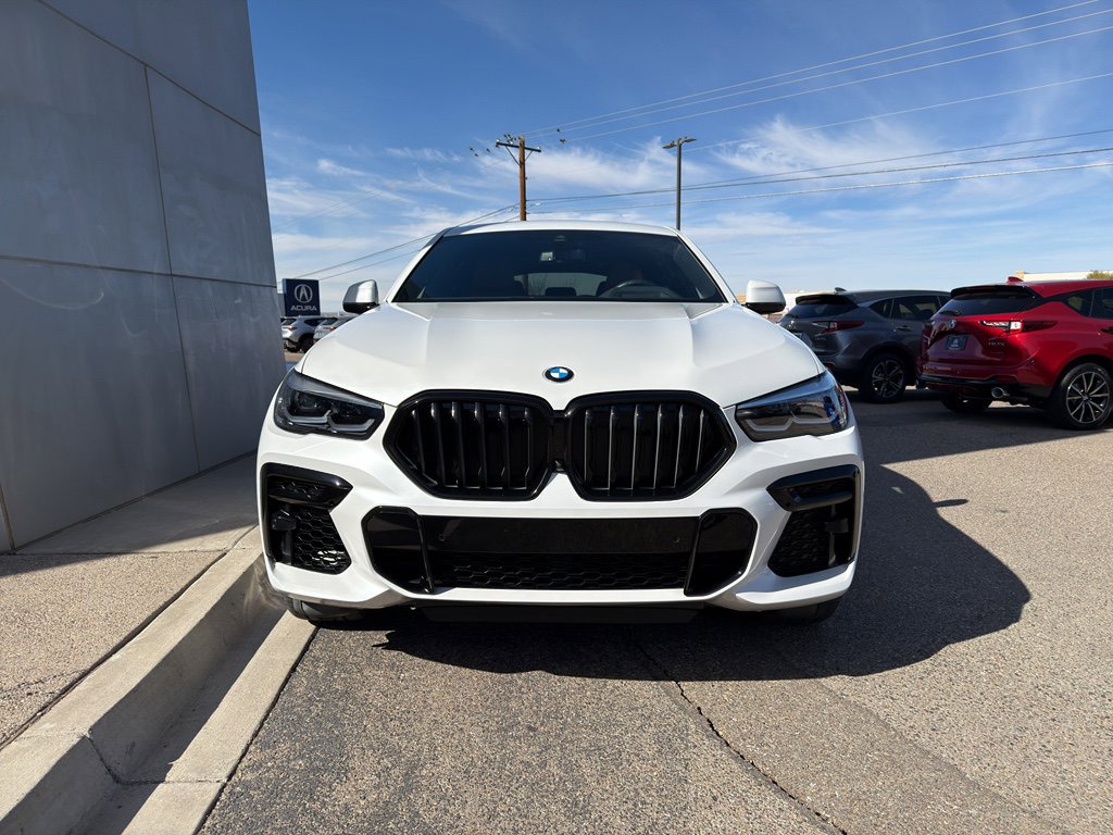 Used 2022 BMW X6 M50i w/ Premium Package image 4