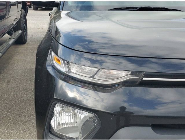 Used 2021 Kia Soul S image 10