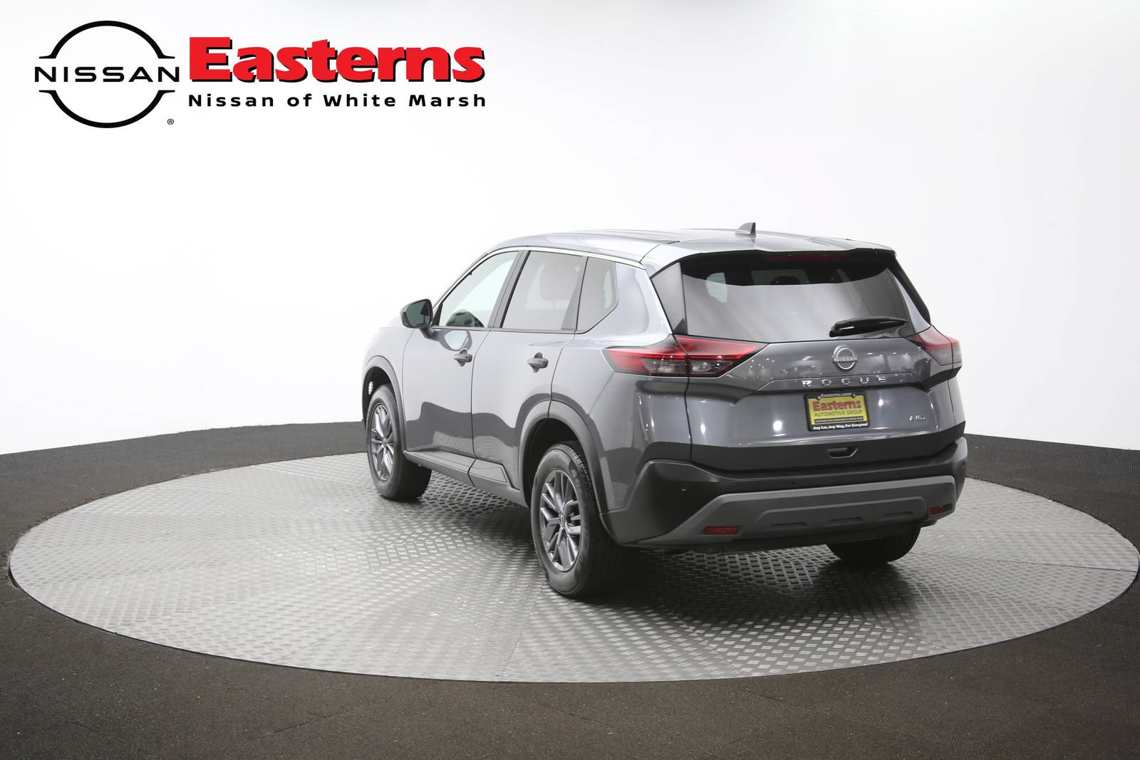 Used 2023 Nissan Rogue S AWD/4WD image 65