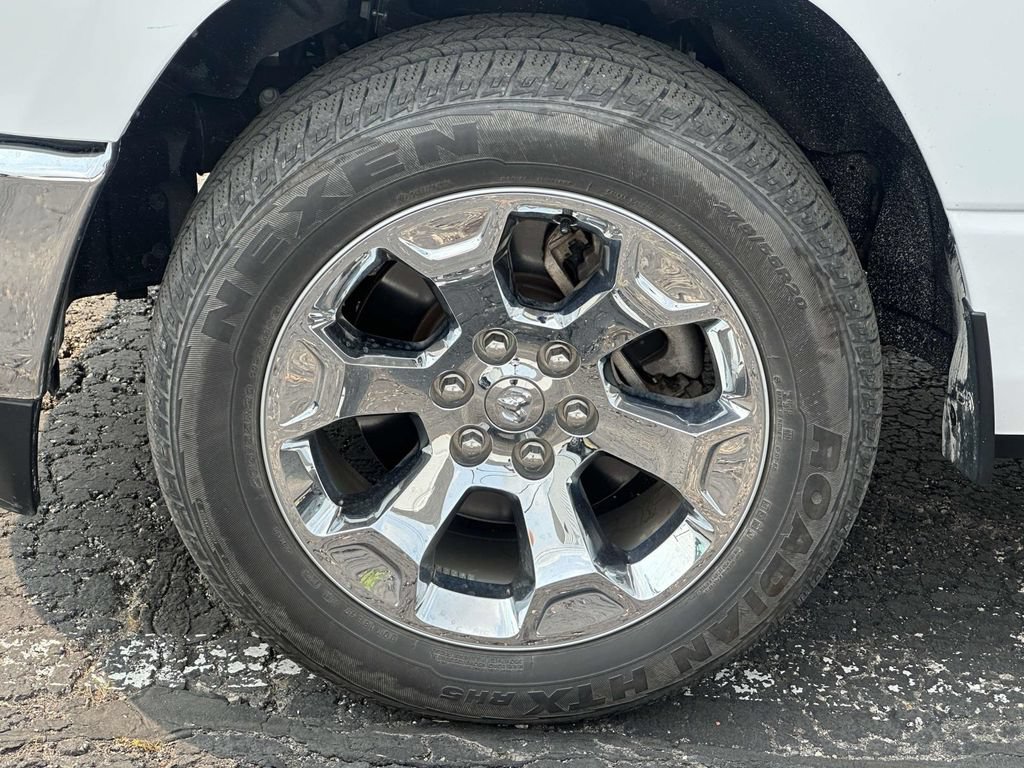 Used 2023 RAM 1500 Laramie AWD/4WD image 9