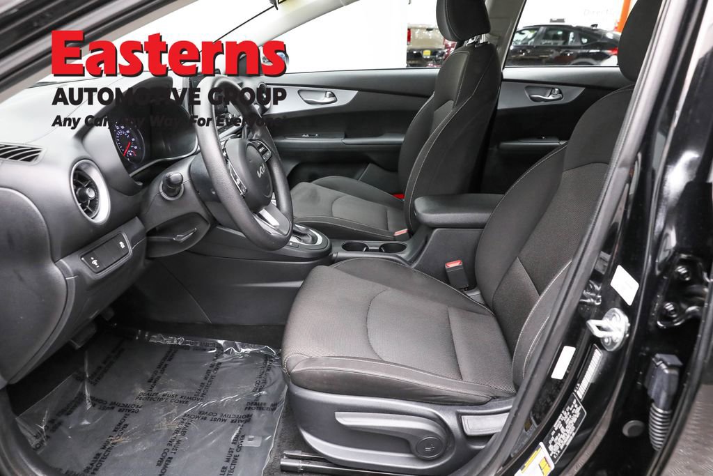 Used 2024 Kia Forte LXS image 14