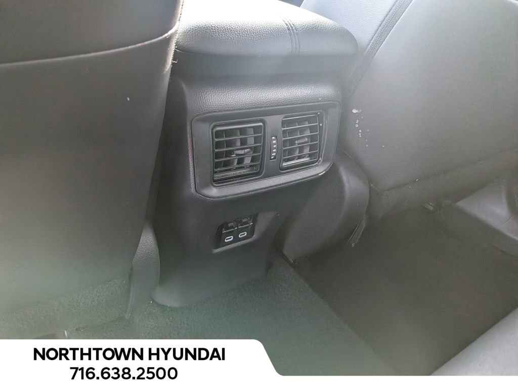Used 2024 Toyota RAV4 Adventure image 34