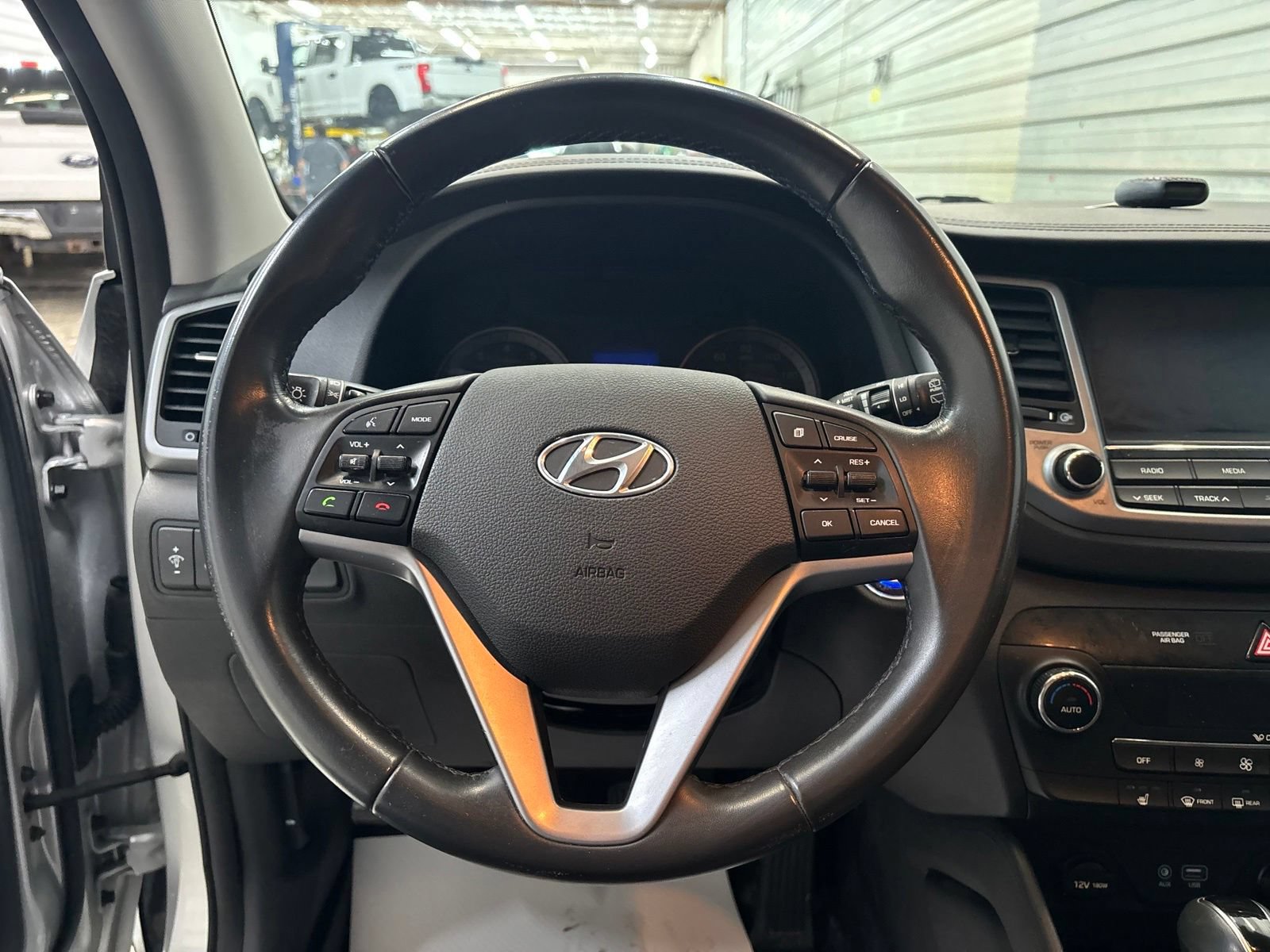 Used 2018 Hyundai Tucson SEL Plus AWD/4WD image 11