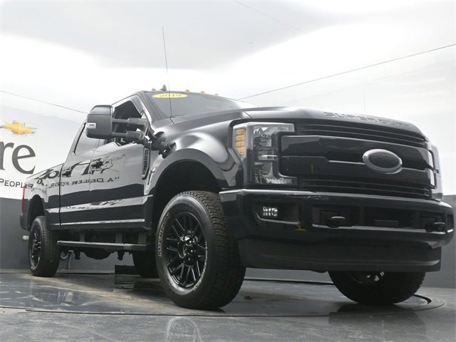 Used 2019 Ford F250 Lariat image 3
