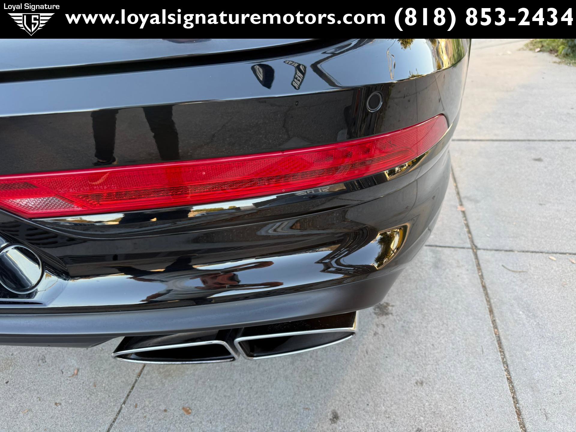 Used 2021 Bentley Bentayga image 11