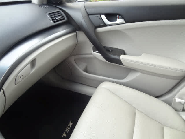 Used 2013 Acura TSX Sedan FWD image 36