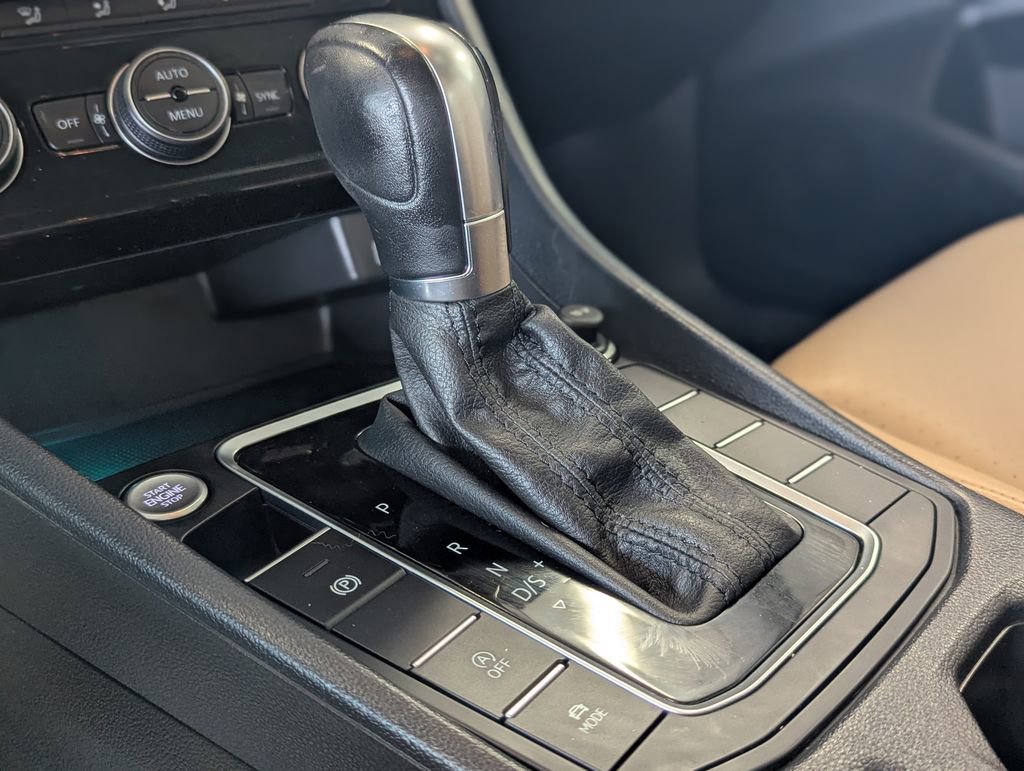 Used 2019 Volkswagen Jetta SEL image 19