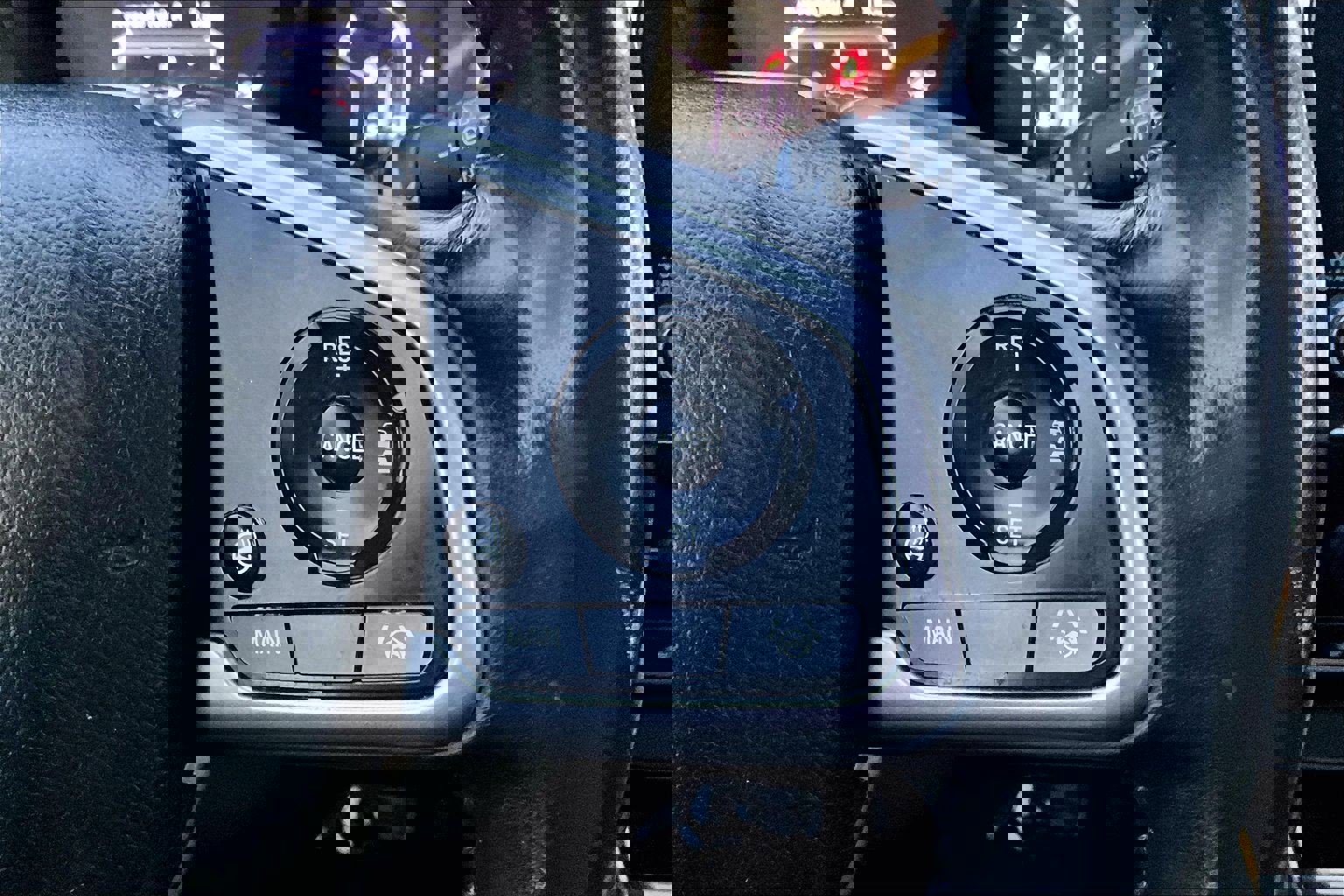 Used 2020 Honda CR-V EX-L image 17