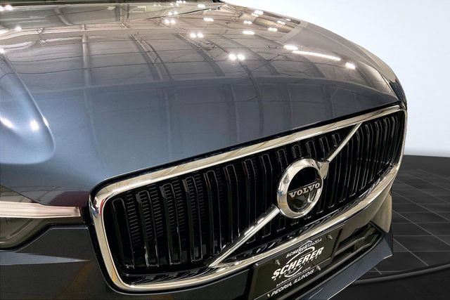 Certified 2021 Volvo XC60 T5 Momentum w/ Advanced Package AWD/4WD image 31