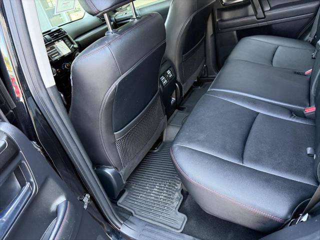 Certified 2024 Toyota 4Runner TRD Off-Road Premium w/ Off Road Premium Plus Package AWD/4WD image 17