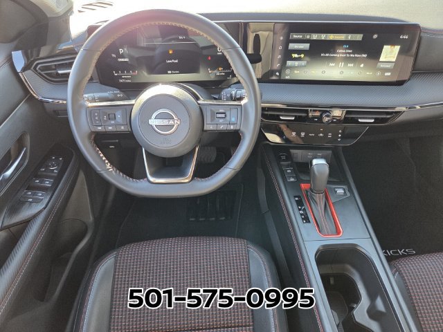 Used 2025 Nissan Kicks SR FWD image 13