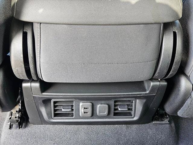 Used 2021 Chevrolet Silverado 1500 LT RWD image 17