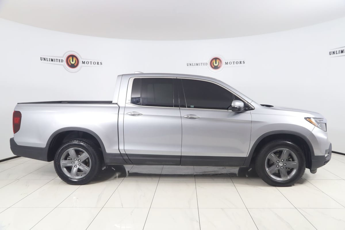 Used 2023 Honda Ridgeline RTL-E image 2