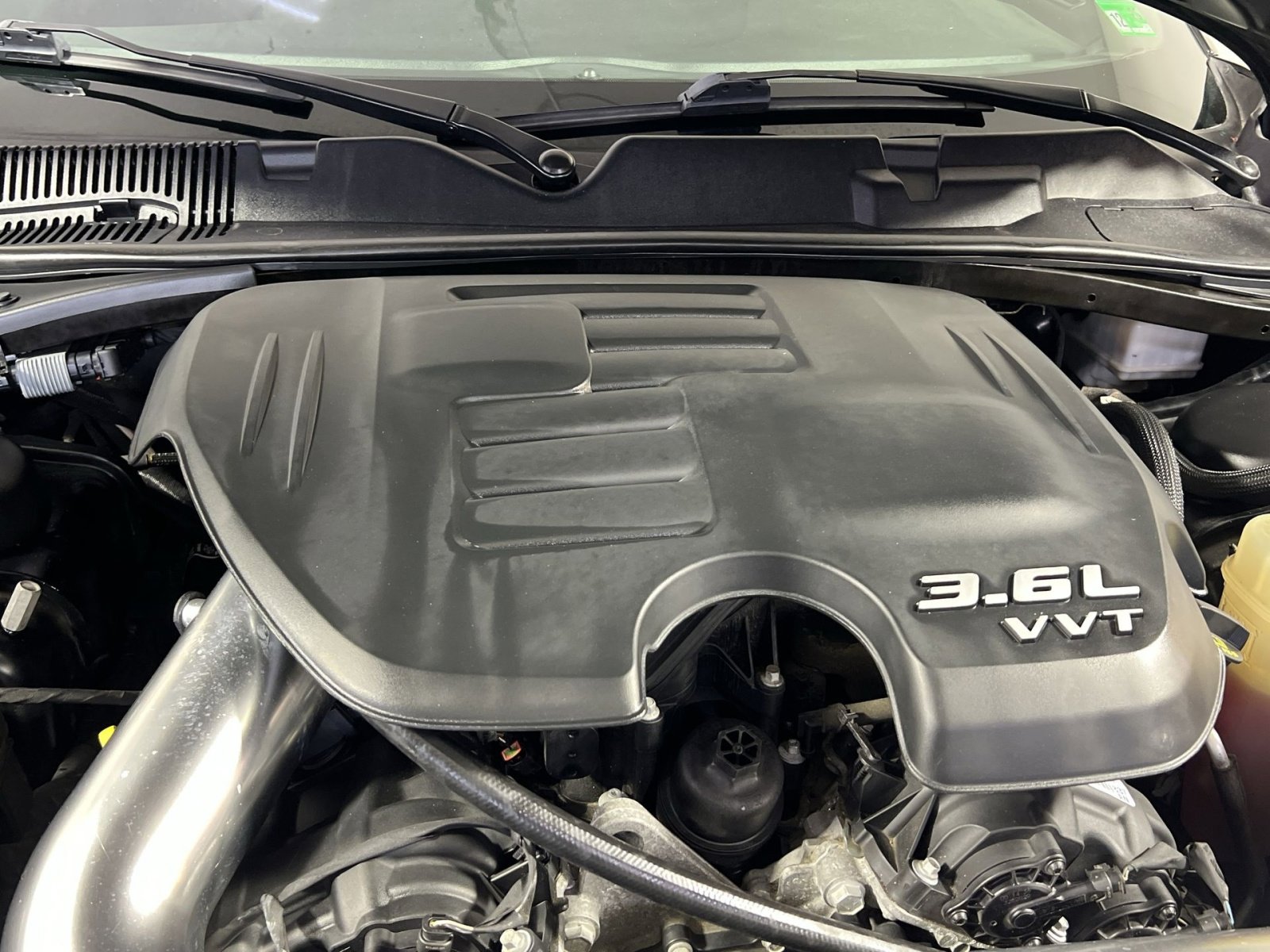 Used 2021 Dodge Challenger SXT image 28