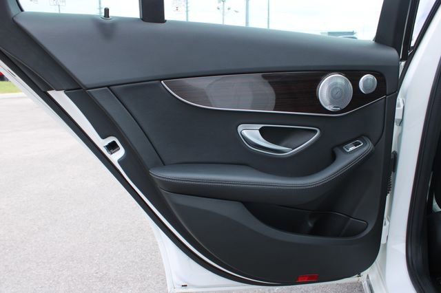 Used 2018 Mercedes-Benz C 300 4MATIC Sedan image 30