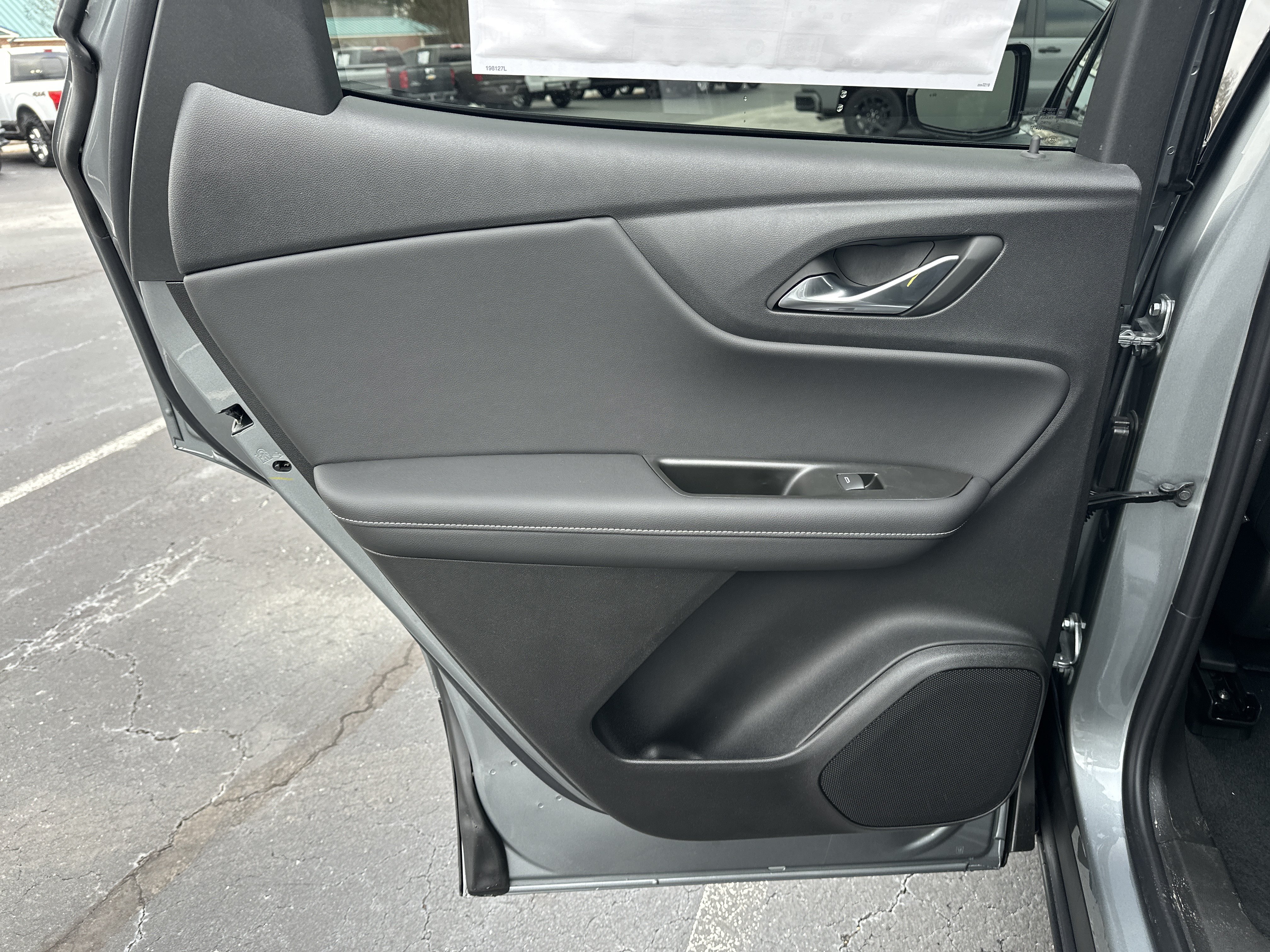 New 2026 Chevrolet Blazer LT w/ Convenience Package FWD image 23