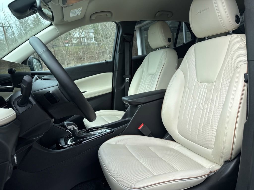 Used 2024 Buick Encore GX Avenir w/ Avenir Convenience Package image 20