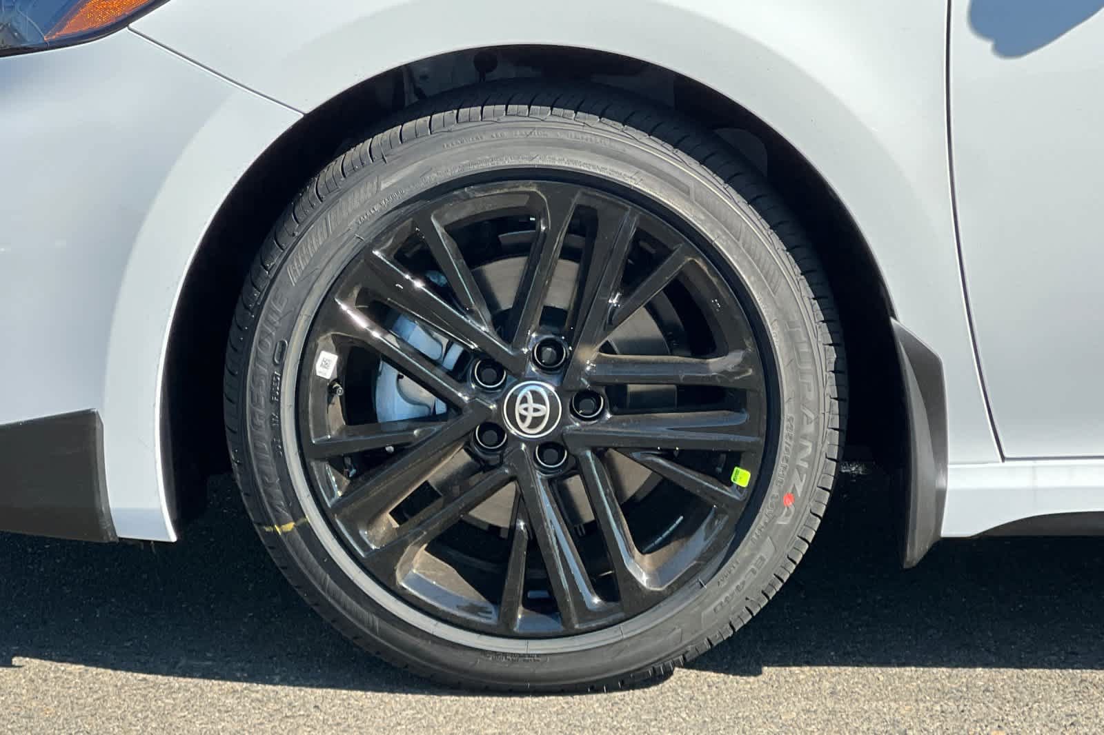 New 2026 Toyota Camry SE FWD image 31