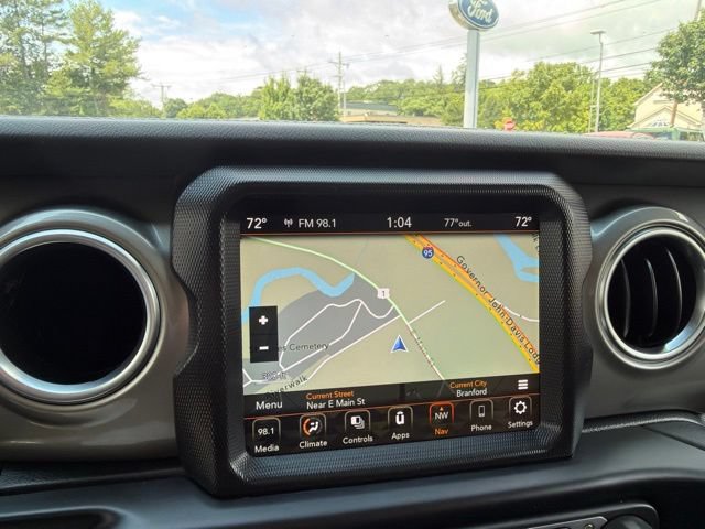 Used 2022 Jeep Wrangler Unlimited Sahara AWD/4WD image 23